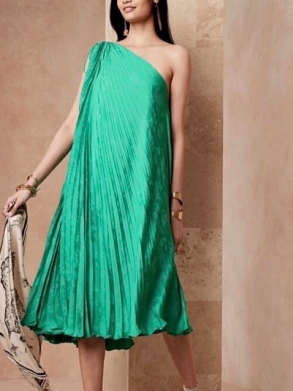 Banana Republic One-Shoulder Emerald Dress